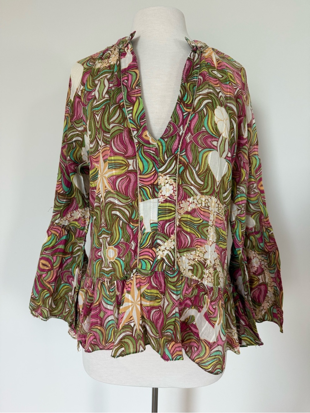 FARM Rio Psychedelic Floral V-Neck Peplum Blouse Boho // Size S